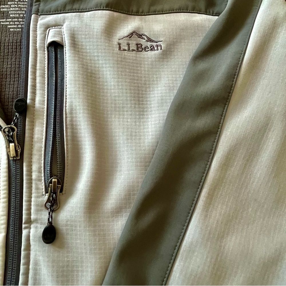 L.L.Bean Men's Jacket Windproof Softshell Coat Size Small Gray - Picture 4 of 11